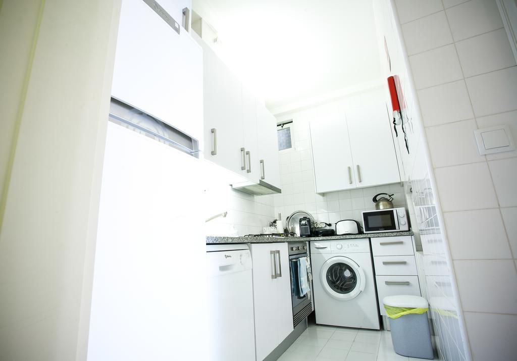 Downtown Apartments Bica Lisbon Exterior photo